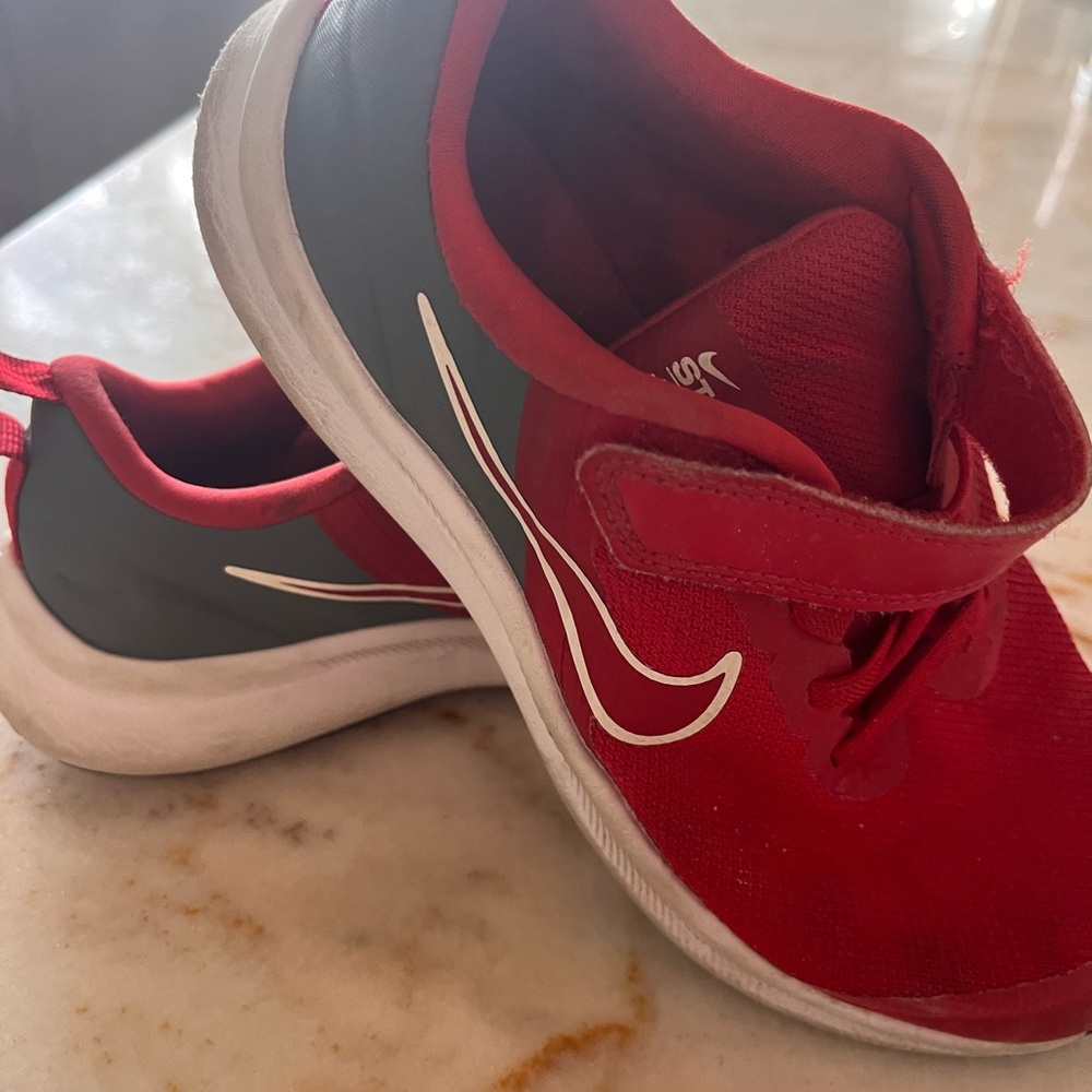 NIKE kids shoes